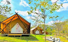 远山望月温泉风吕露营区